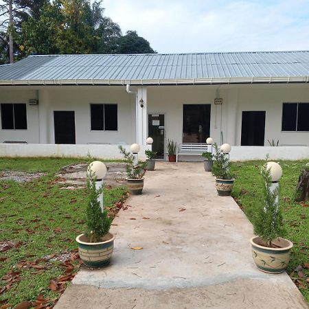 Sukau Tomanggong View Bed & Breakfast Exterior photo