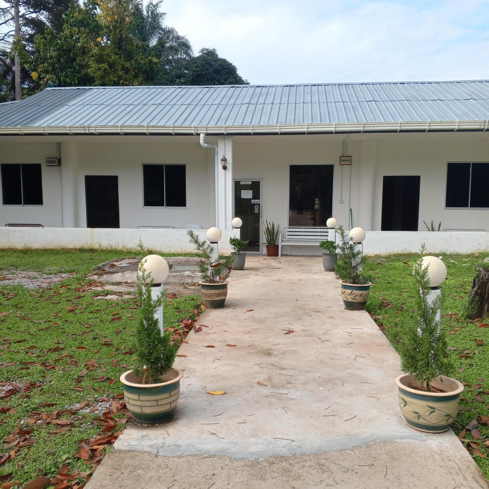 Sukau Tomanggong View Bed & Breakfast Exterior photo
